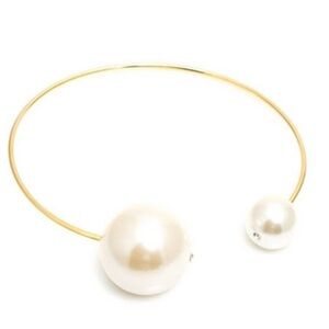 Gold Tone Pearl Open Cuff Necklace - Classic Pearl Accent